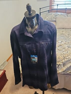 Columbia Navy Plaid Long-Sleeve Shirt